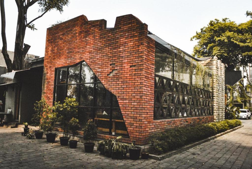 Готель Oyo 780 Acg House Kalibata Syariah Джакарта Екстер'єр фото