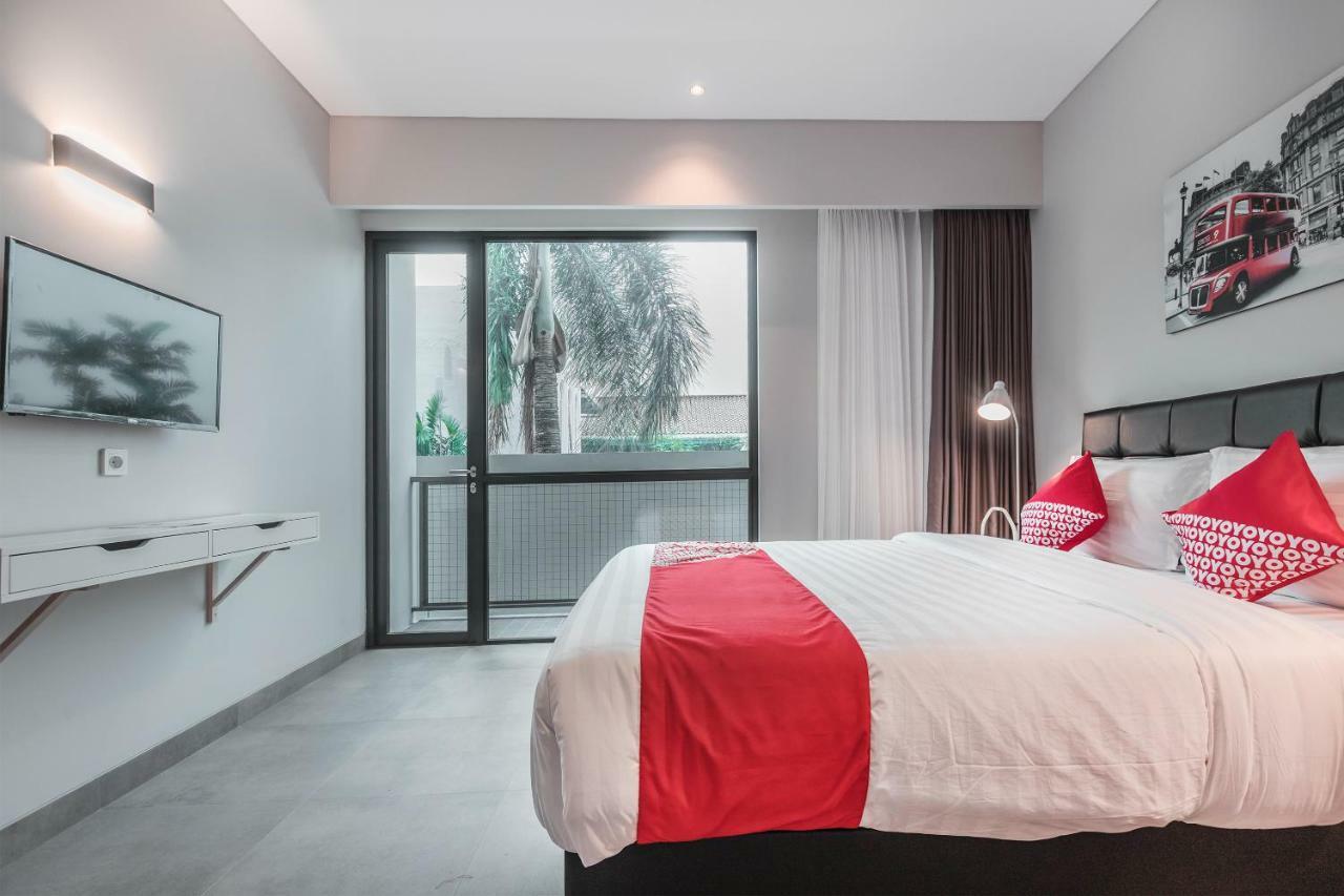 Готель Oyo 780 Acg House Kalibata Syariah Джакарта Екстер'єр фото