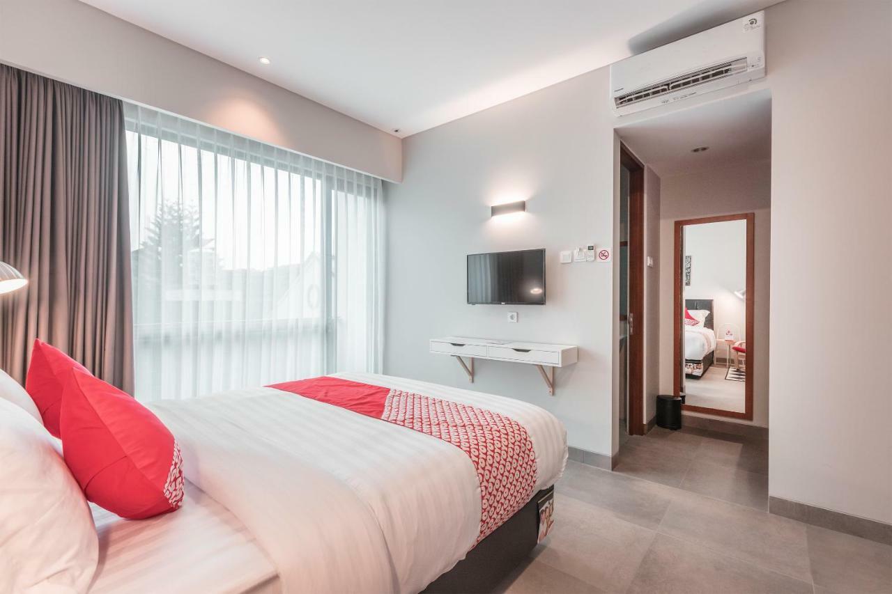 Готель Oyo 780 Acg House Kalibata Syariah Джакарта Екстер'єр фото